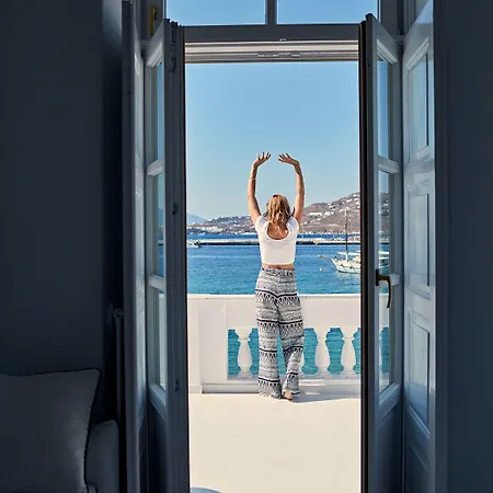 Kampani Mykonos Town