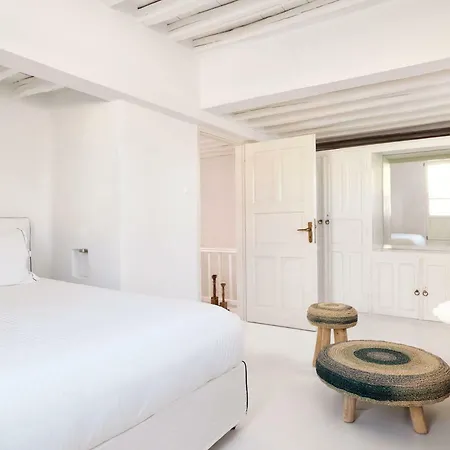 Kampani Villa *